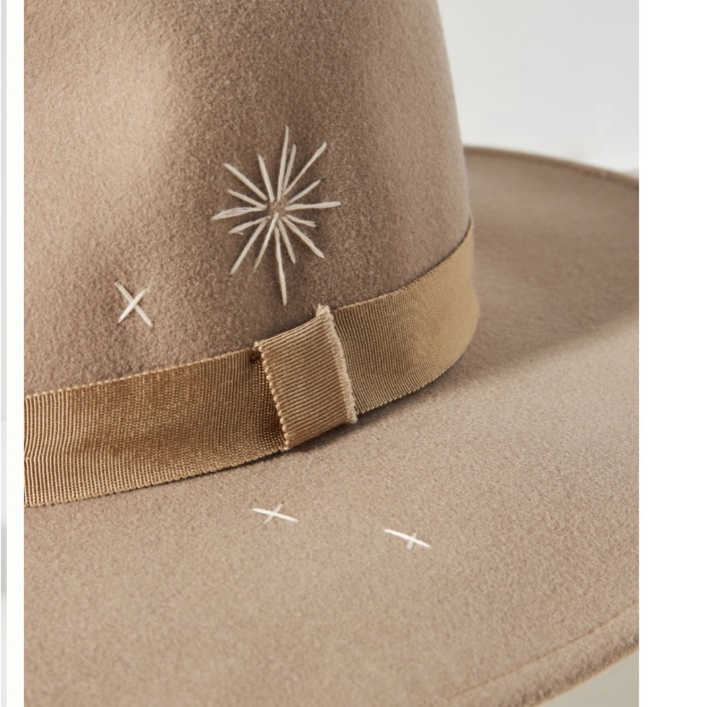 Anthropologie Wyeth Embroidered Rancher - Picture 2 of 2